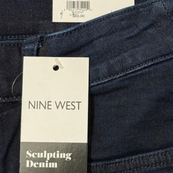 NWT - Nine West Dark Wash Boot Cut Jean - Picture 5 of 7